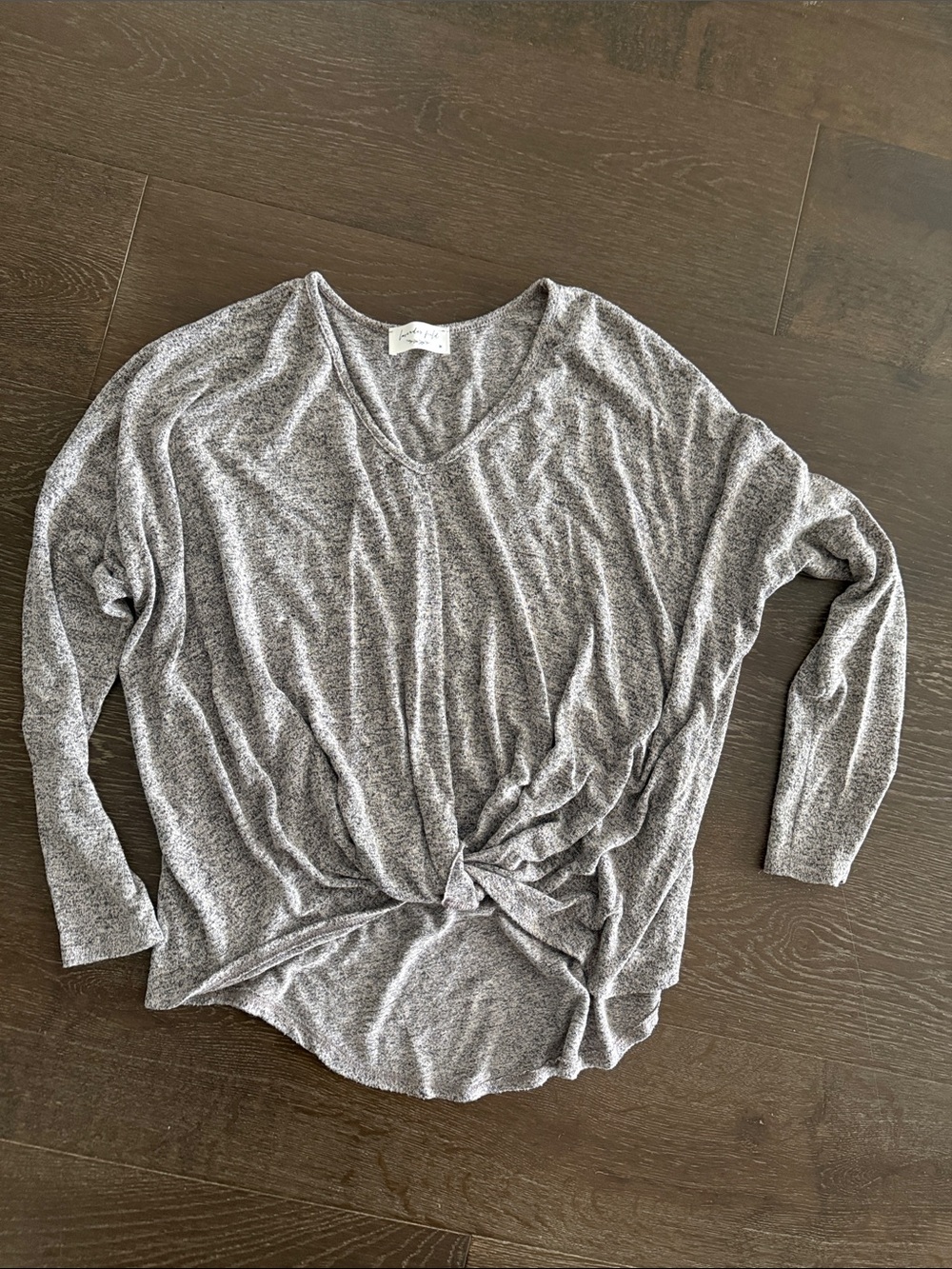 lavender field Twist-Front V-Neck Long Sleeve Top - Gray
